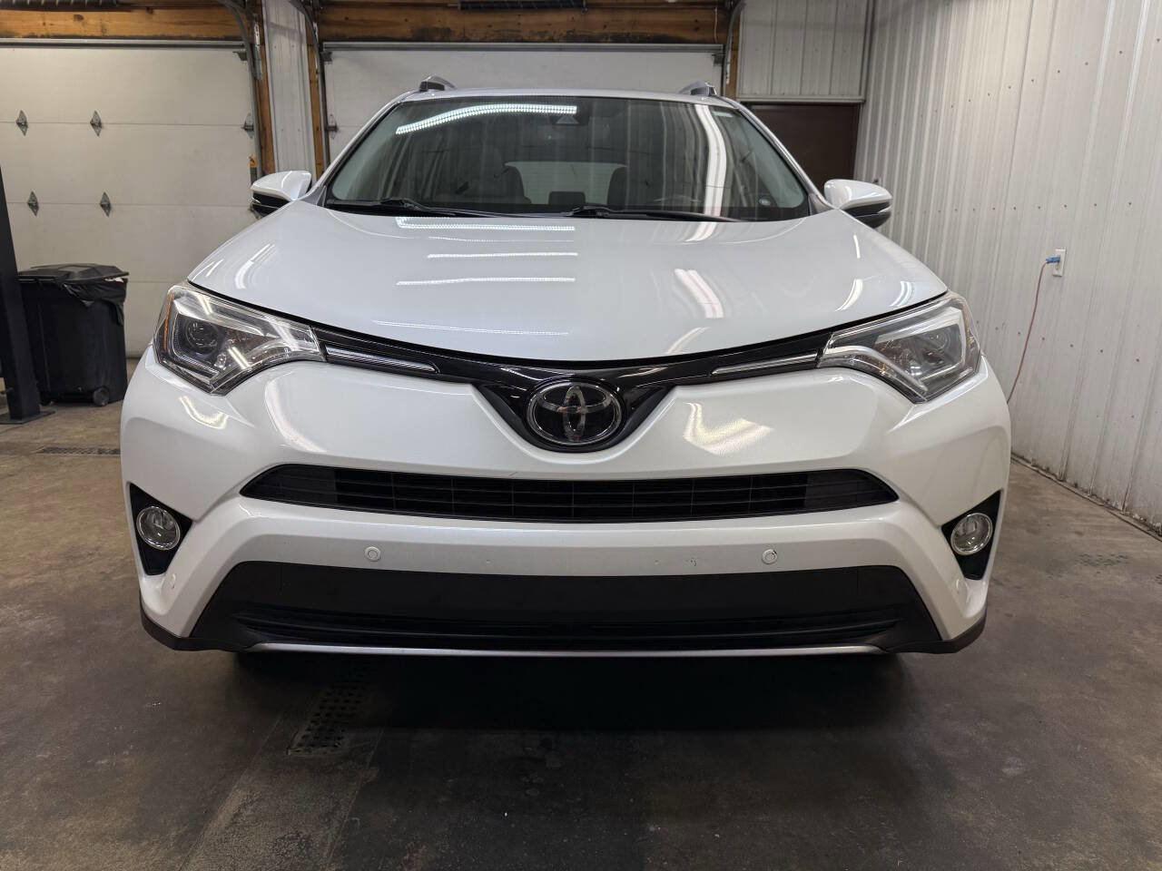 Used 2017 Toyota RAV4 Limited w/ Protection Package image 16