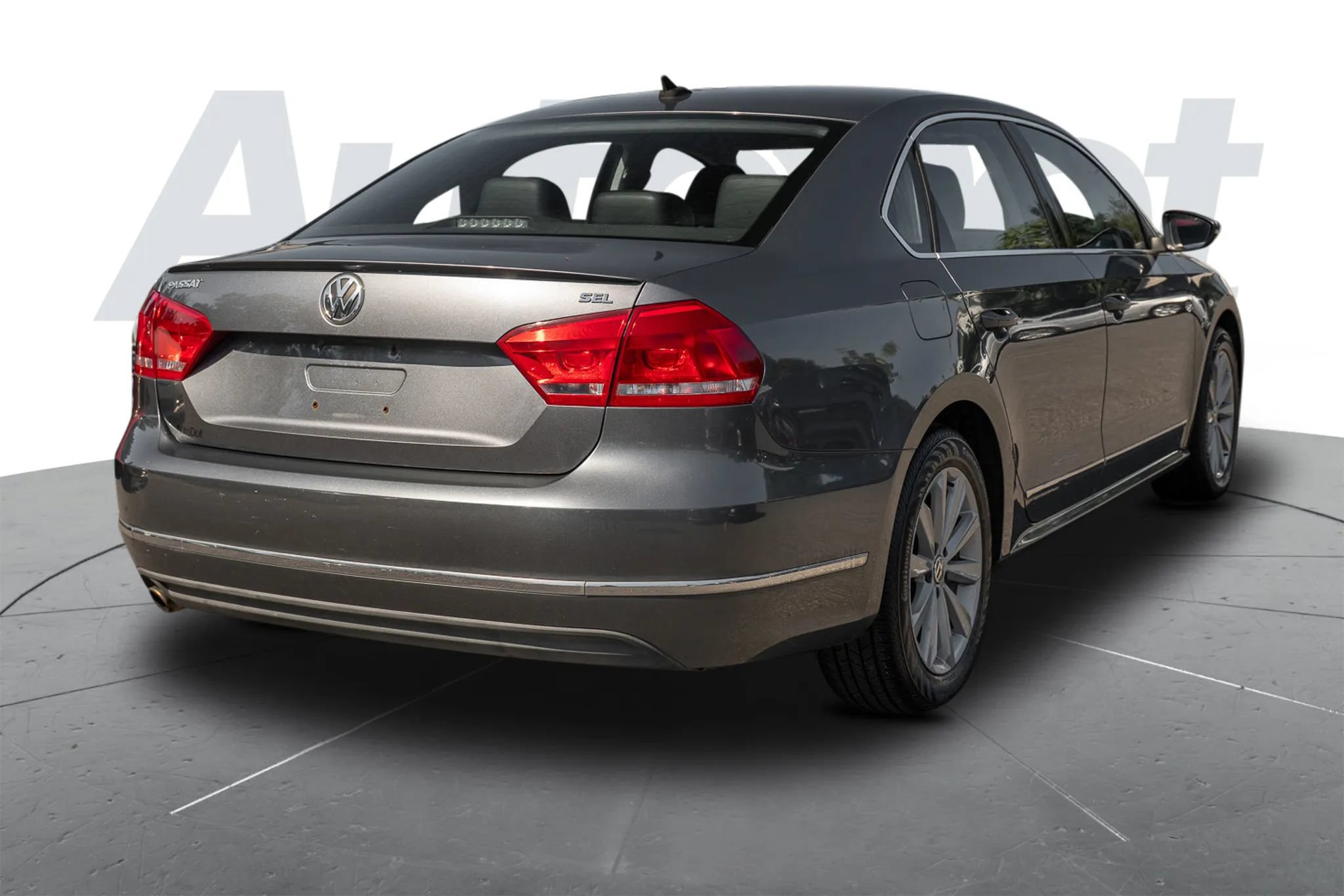 Used 2012 Volkswagen Passat 2.5 SEL FWD image 3