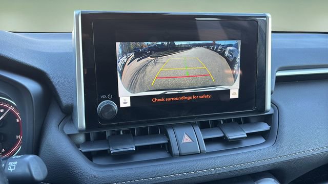 Used 2024 Toyota RAV4 XLE image 26