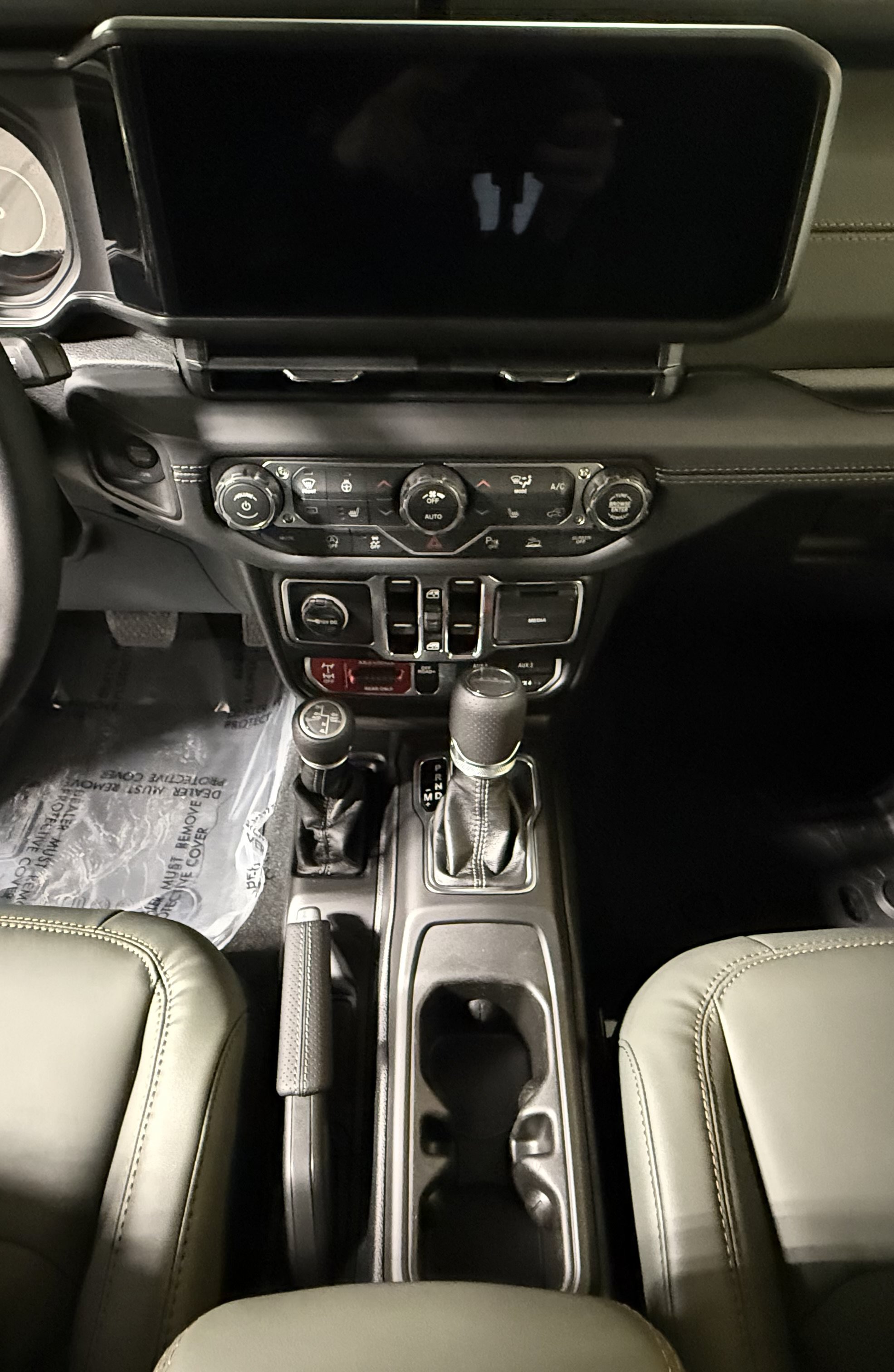 New 2026 Jeep Gladiator Mojave AWD/4WD image 23