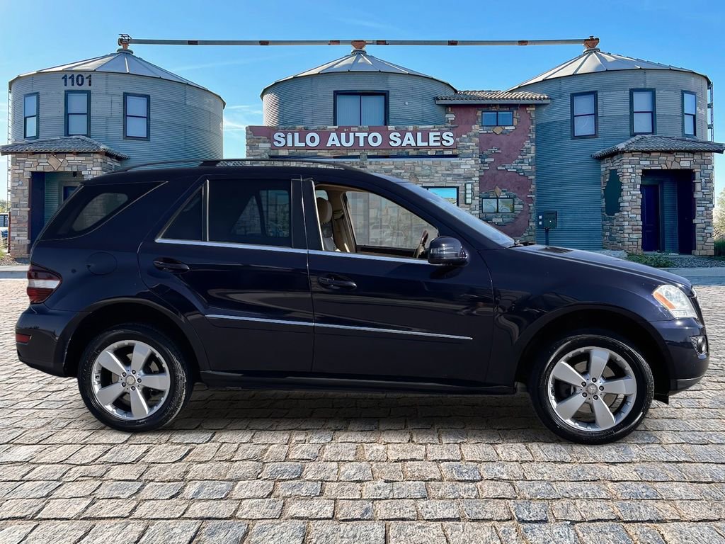 Used 2011 Mercedes-Benz ML 350 2WD image 6