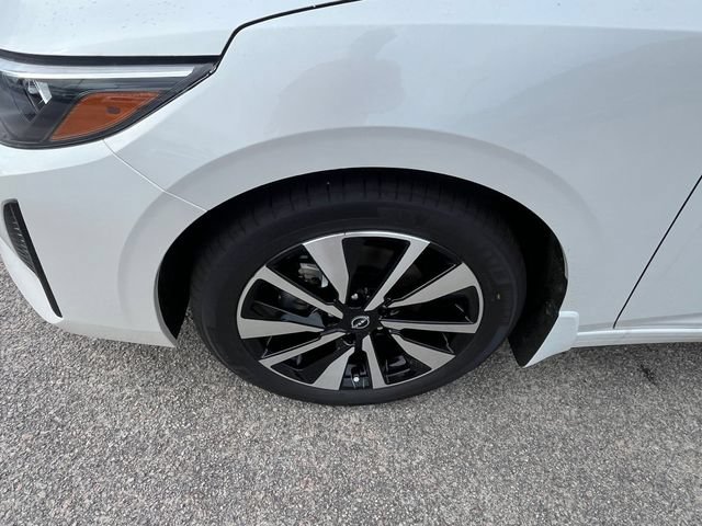 New 2025 Nissan Sentra SV w/ SV Premium Package FWD image 8