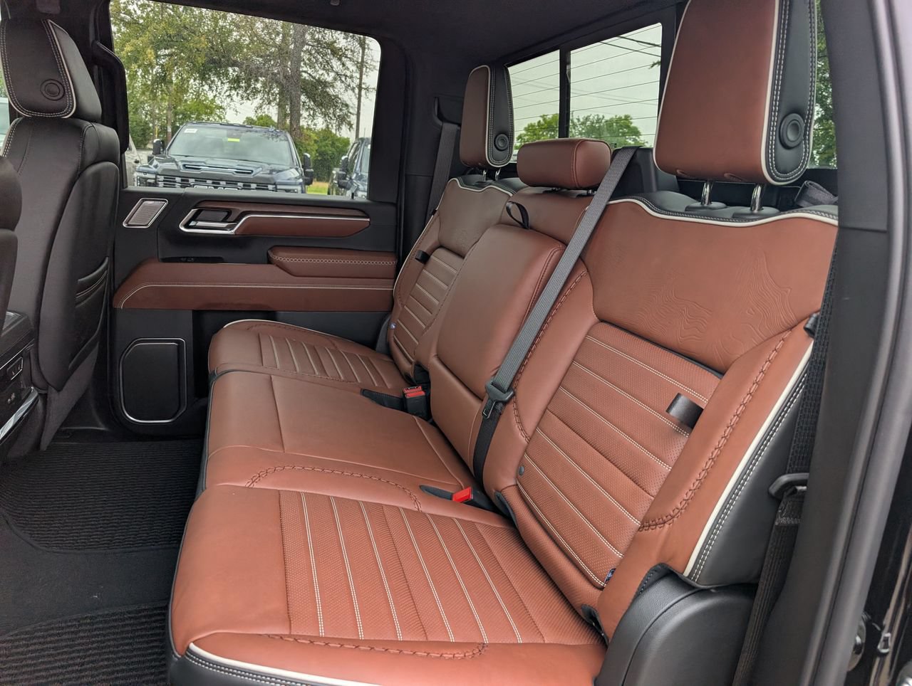New 2026 GMC Sierra 2500 Denali Ultimate AWD/4WD image 21