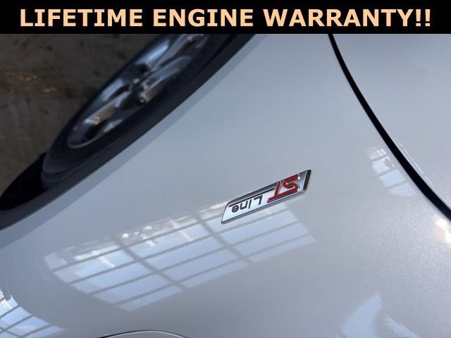 Used 2025 Ford Escape ST-Line w/ Cold Weather Package image 11