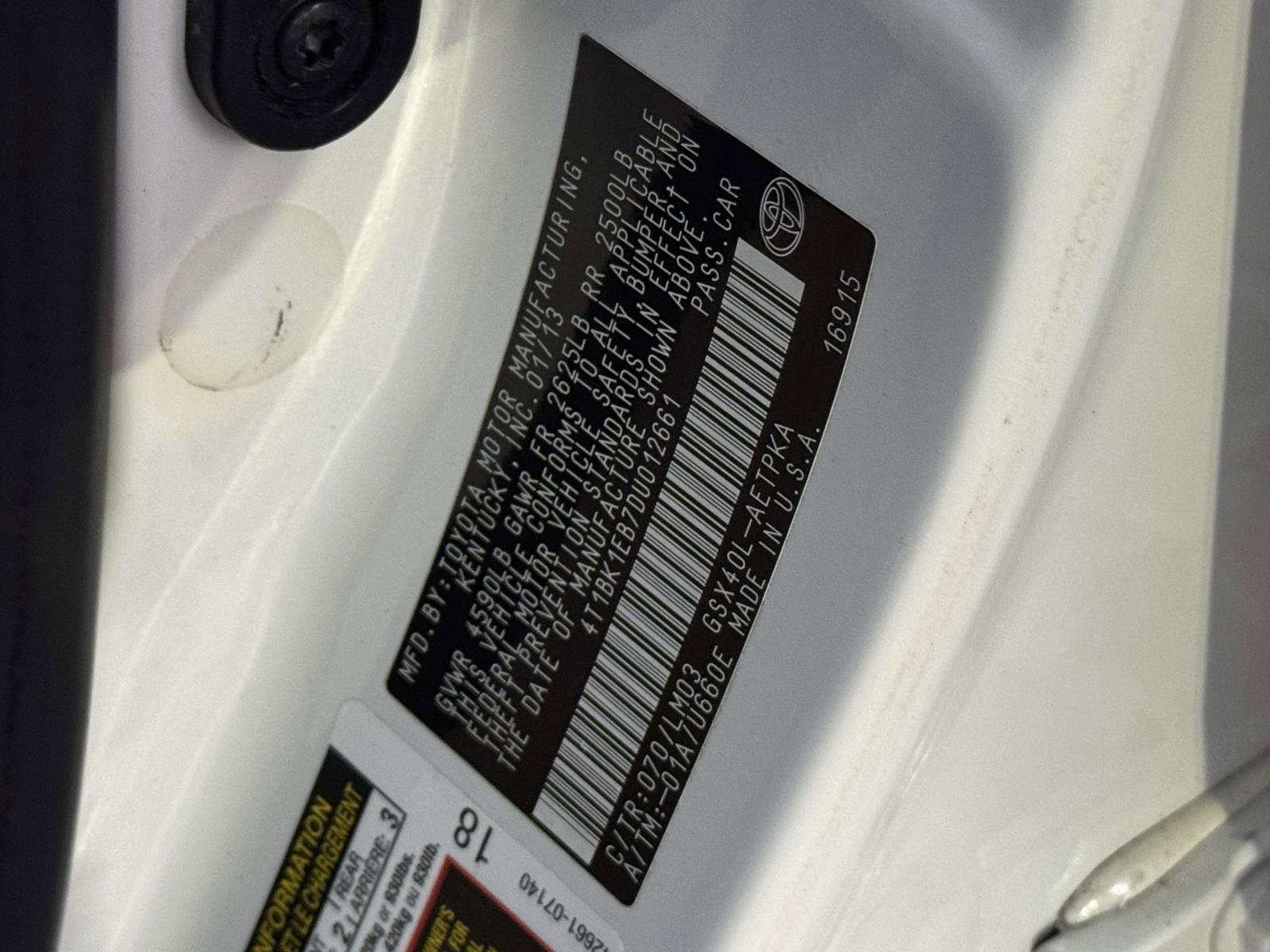 Used 2013 Toyota Avalon Limited image 32