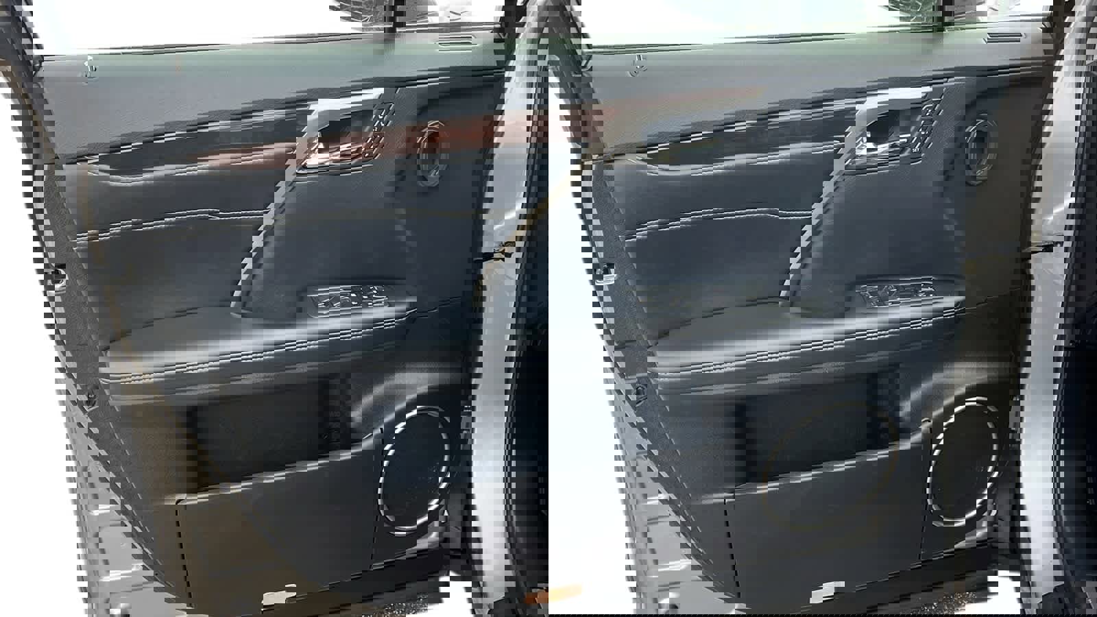 Used 2019 Lexus RX 450h AWD image 9