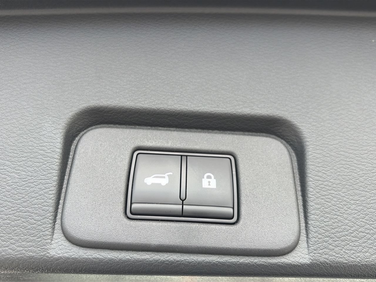 Certified 2024 Nissan Rogue SV w/ SV Premium Package FWD image 11