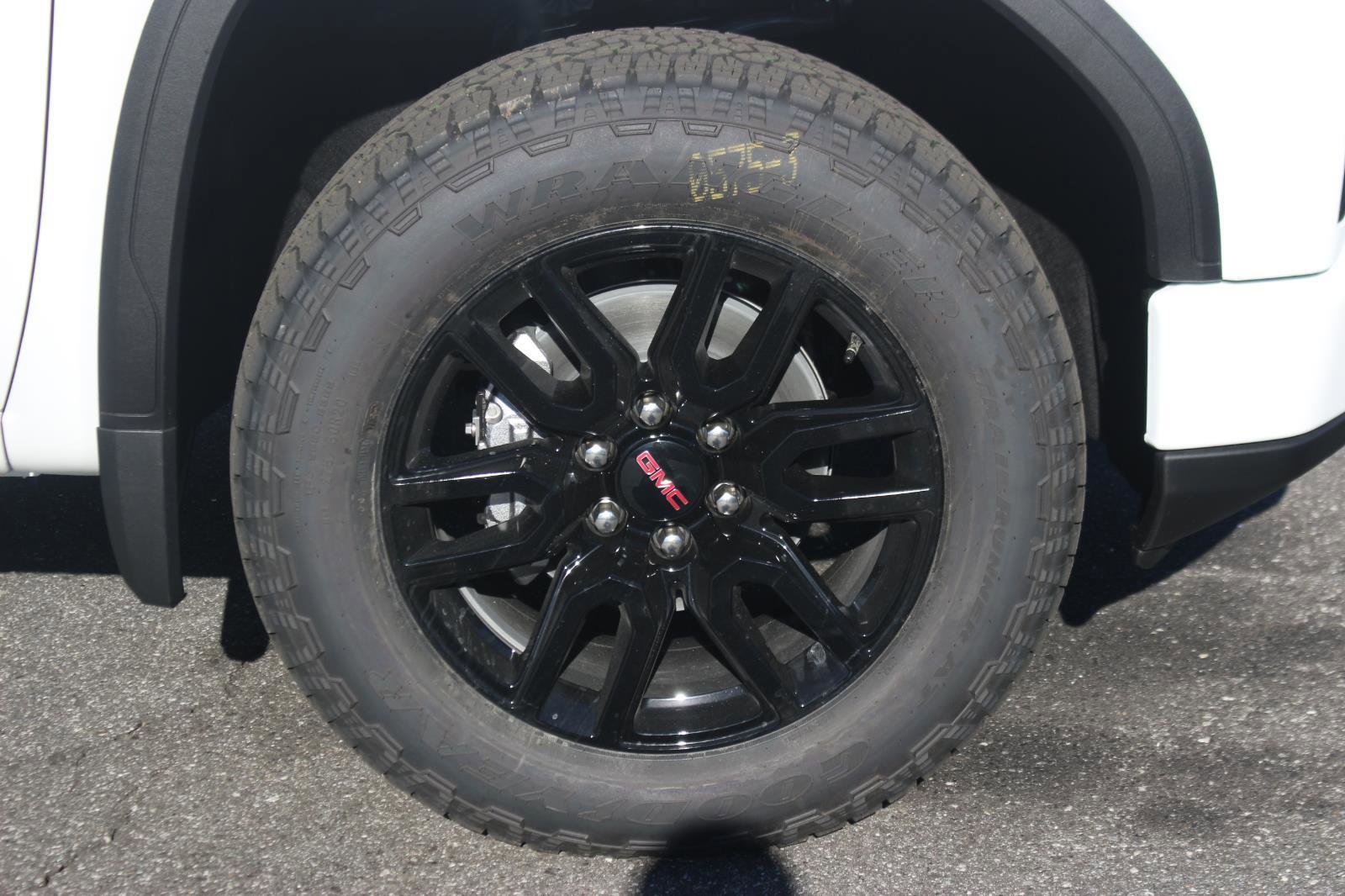 New 2026 GMC Sierra 1500 Elevation w/ Elevation Select Package image 9