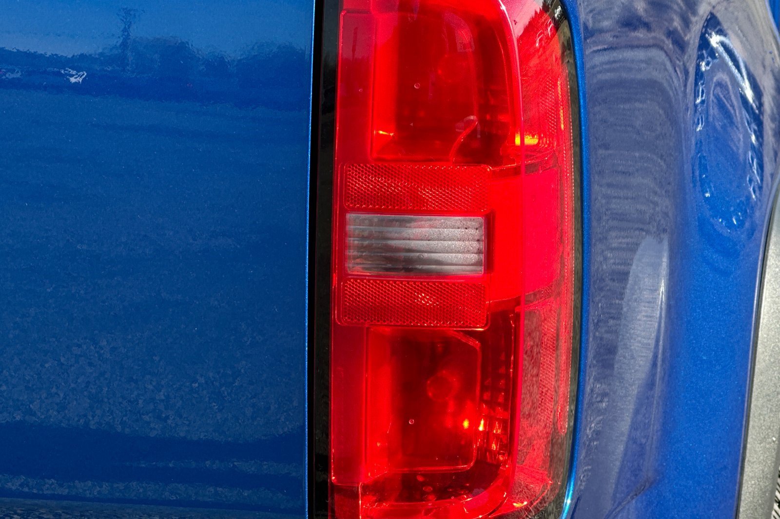 Used 2019 Chevrolet Colorado ZR2 image 45