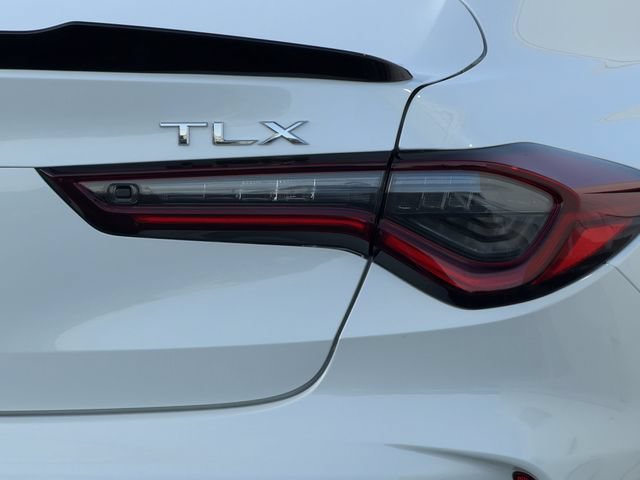 Used 2022 Acura TLX w/ A-SPEC Pkg FWD image 7