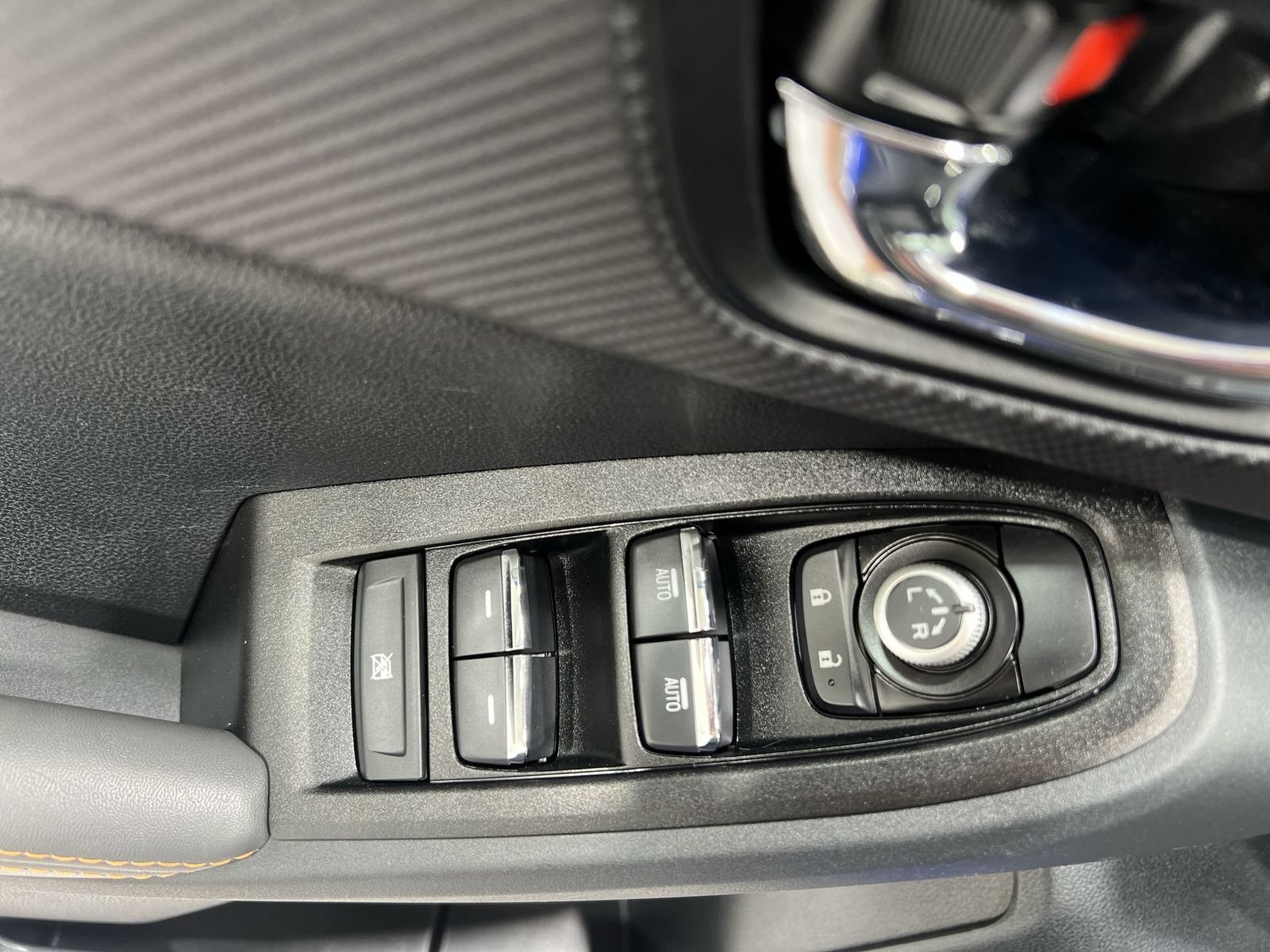 Certified 2026 Subaru Crosstrek 2.5i Limited w/ Crosstrek Mirror Package AWD/4WD image 13