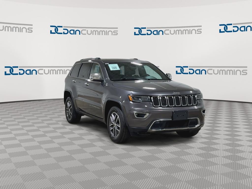 Used 2017 Jeep Grand Cherokee Limited w/ Luxury Group II image 3