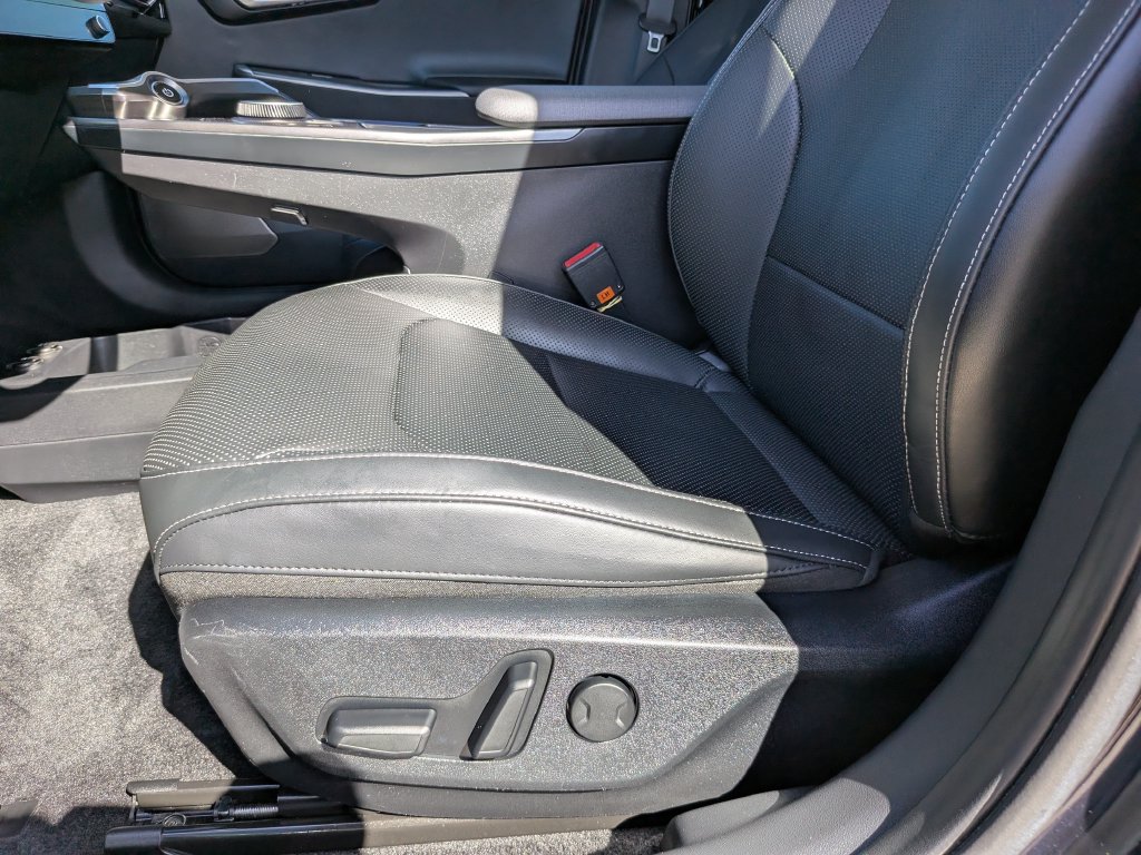 Certified 2022 Kia EV6 Wind AWD/4WD image 22