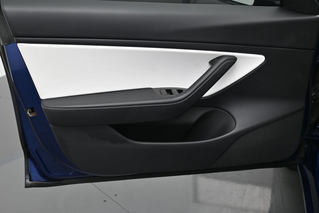 Used 2020 Tesla Model 3 Performance AWD/4WD image 10