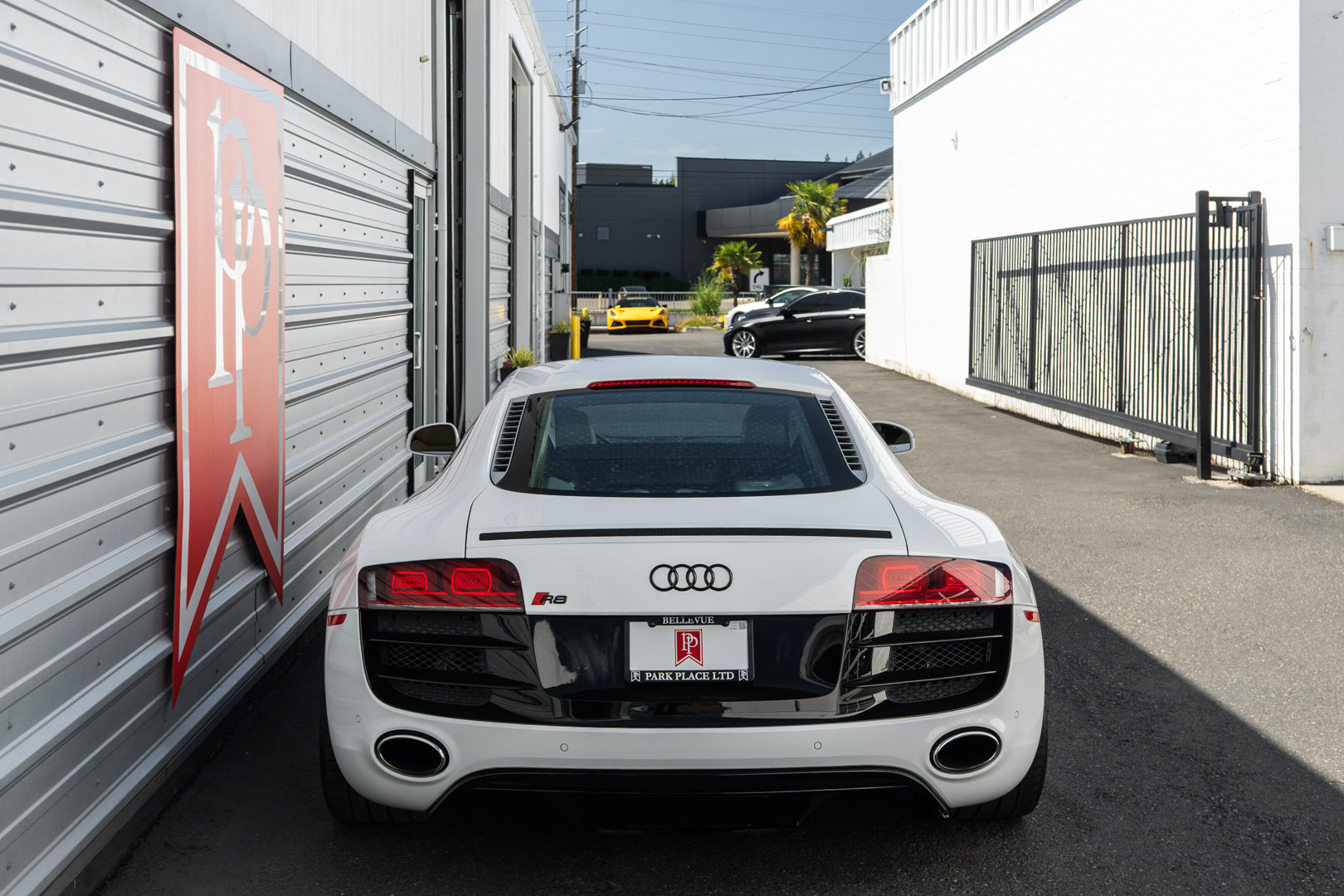 Used 2010 Audi R8 V10 AWD/4WD image 38