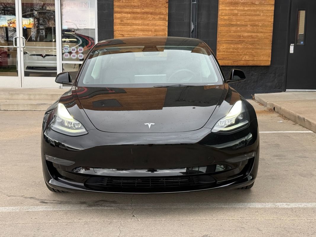 Used 2023 Tesla Model 3 Standard Range RWD image 8