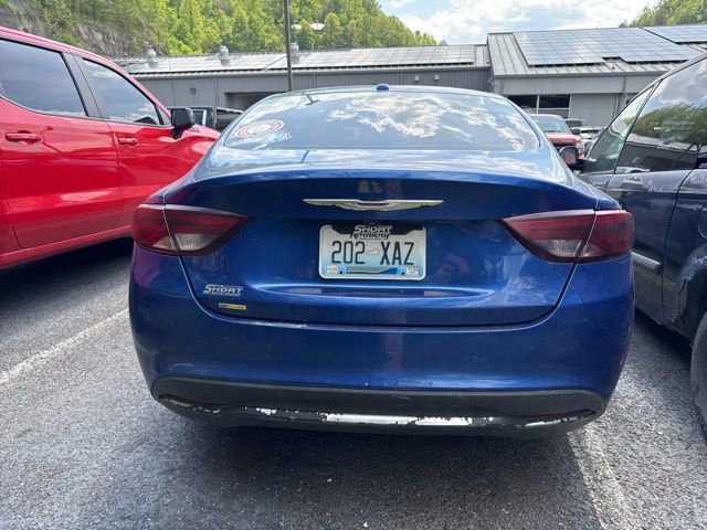 Used 2016 Chrysler 200 Limited w/ Convenience Group FWD image 3