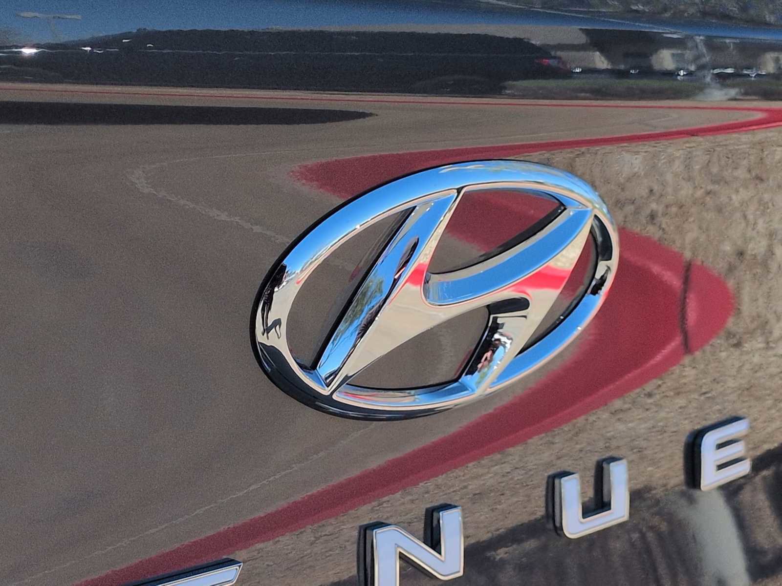 Certified 2026 Hyundai Venue SEL image 12