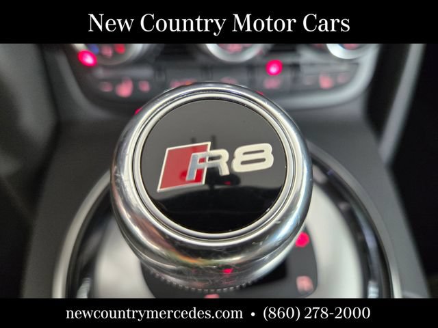 Used 2015 Audi R8 V8 AWD/4WD image 23