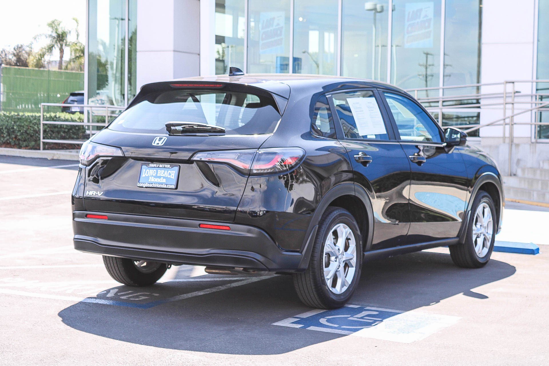 Certified 2024 Honda HR-V LX image 7