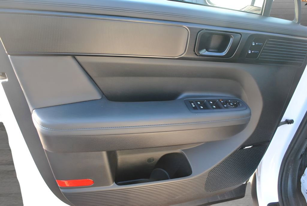 Used 2024 Hyundai Santa Fe Calligraphy image 14