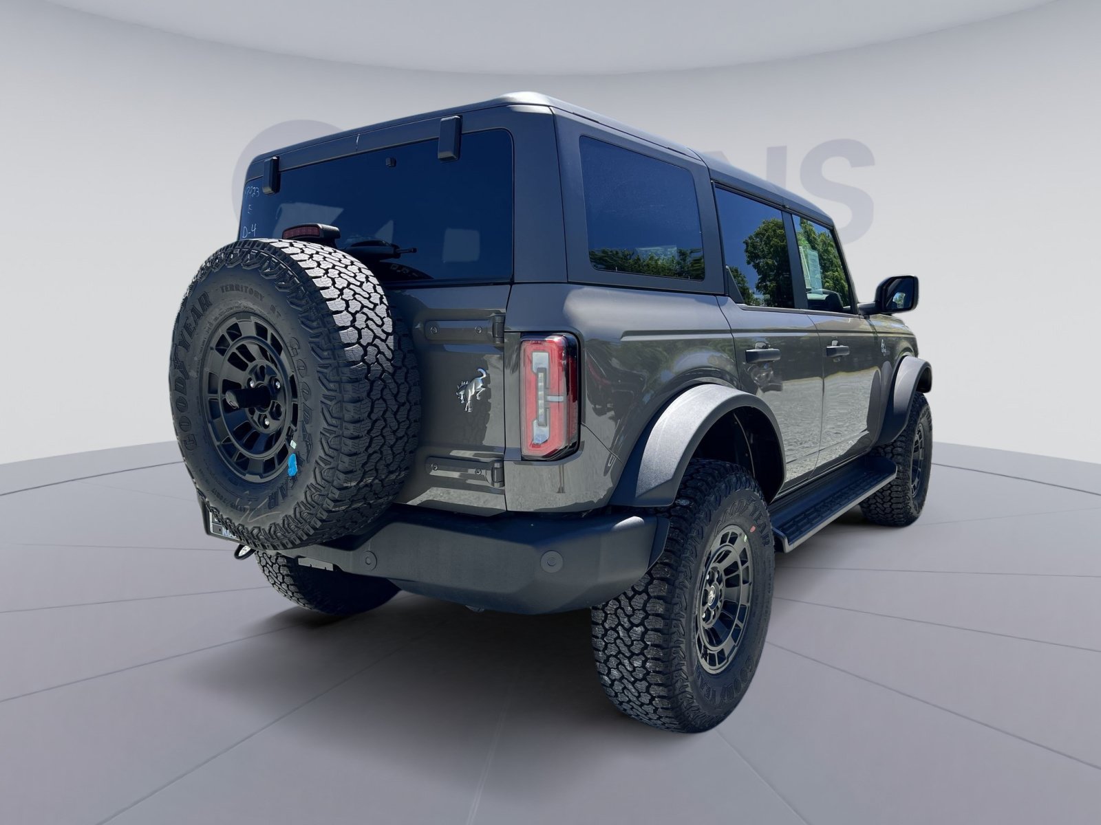 New 2026 Ford Bronco Outer Banks w/ Sasquatch Package AWD/4WD image 7