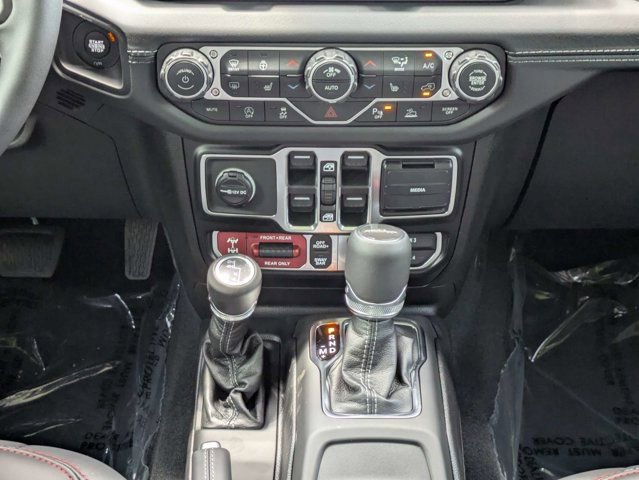 New 2026 Jeep Gladiator Mojave AWD/4WD image 19