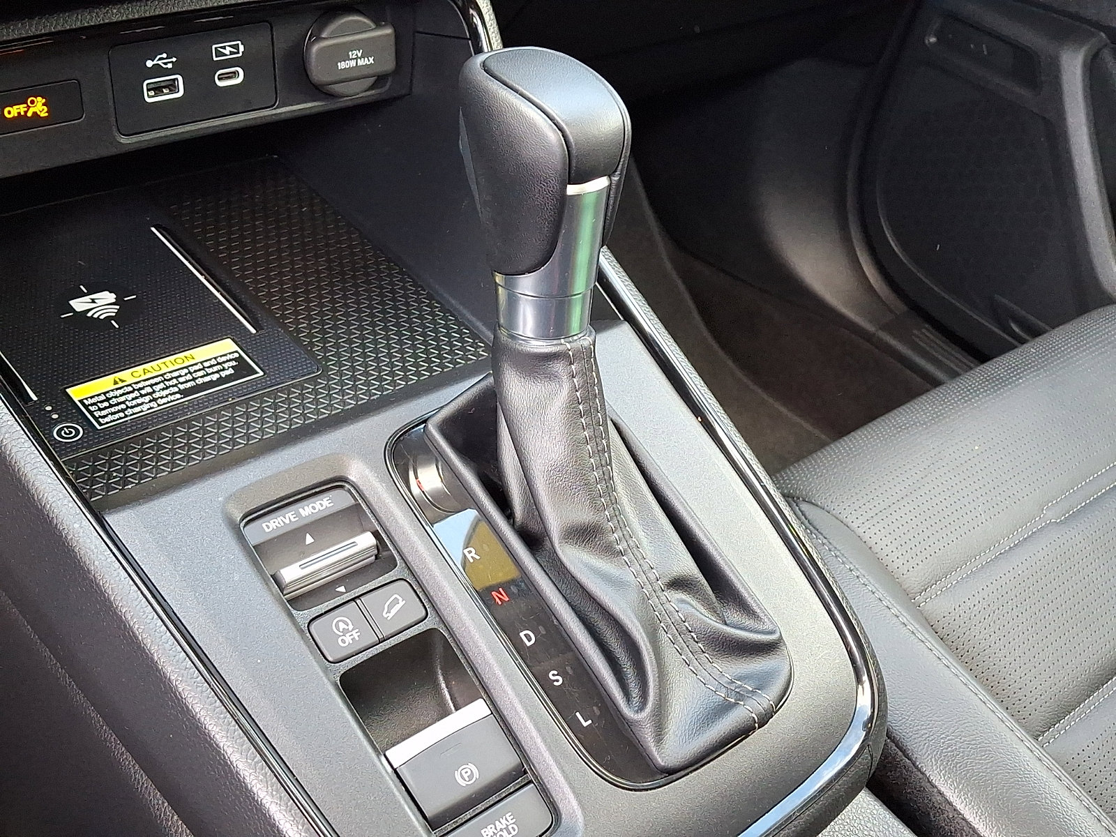 Used 2024 Honda CR-V EX-L image 16