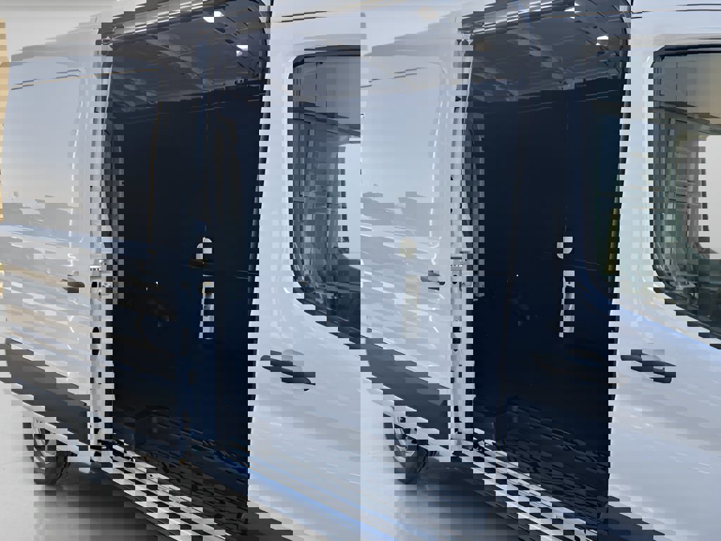 New 2025 Ford Transit 250 148 Medium Roof w/ Load Area Protection Package image 17