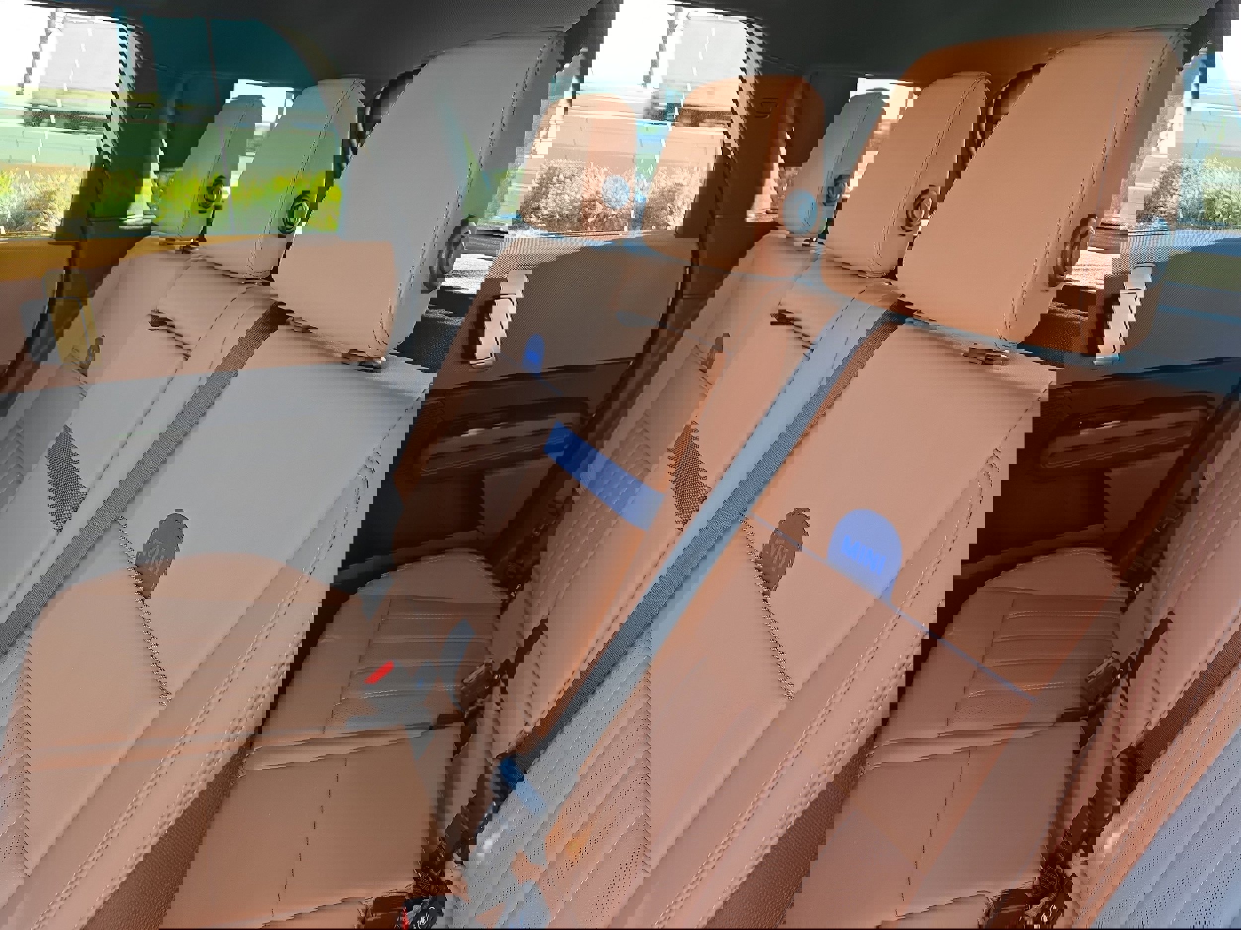 Certified 2025 MINI Cooper Countryman S w/ Comfort Package Max image 15