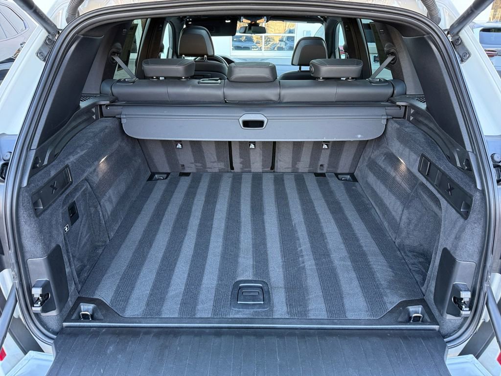 Certified 2022 BMW X5 xDrive40i w/ M Sport Package image 36
