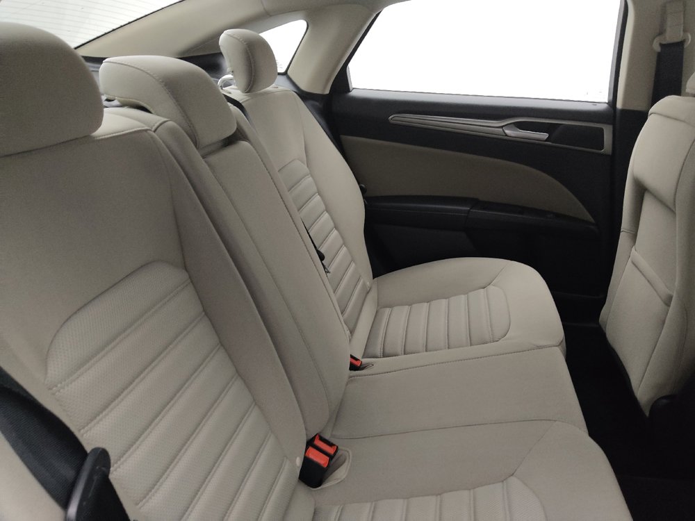 Used 2018 Ford Fusion S FWD image 19