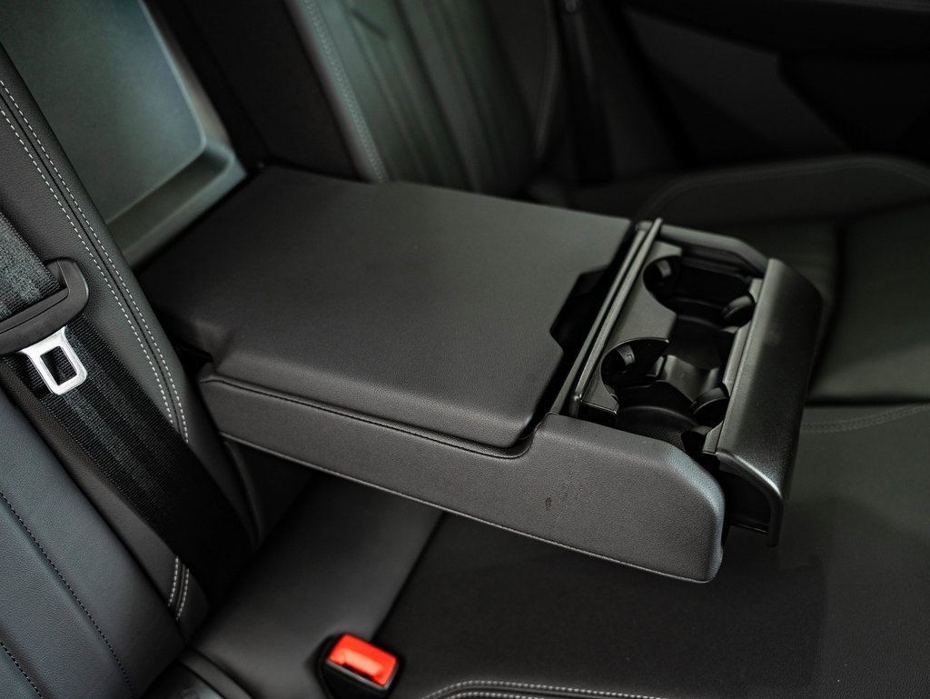 Used 2022 Audi e-tron Premium w/ Convenience Plus Package image 44