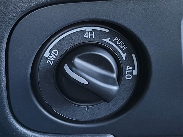 New 2026 Nissan Frontier SV image 18