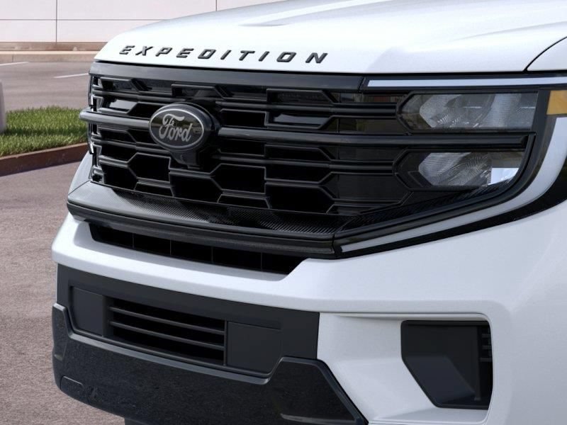 New 2026 Ford Expedition Platinum w/ Stealth Appearance Package AWD/4WD image 17