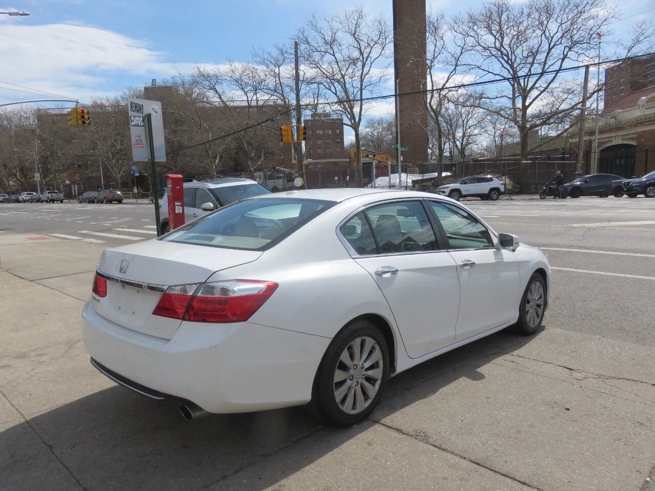Used 2013 Honda Accord EX-L image 4