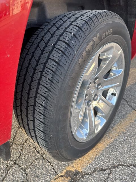 Used 2025 RAM 1500 Big Horn AWD/4WD image 4