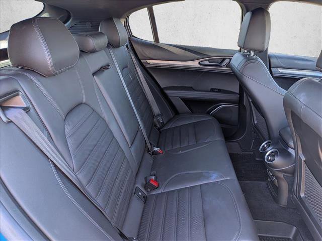 Used 2022 Alfa Romeo Stelvio Veloce image 19