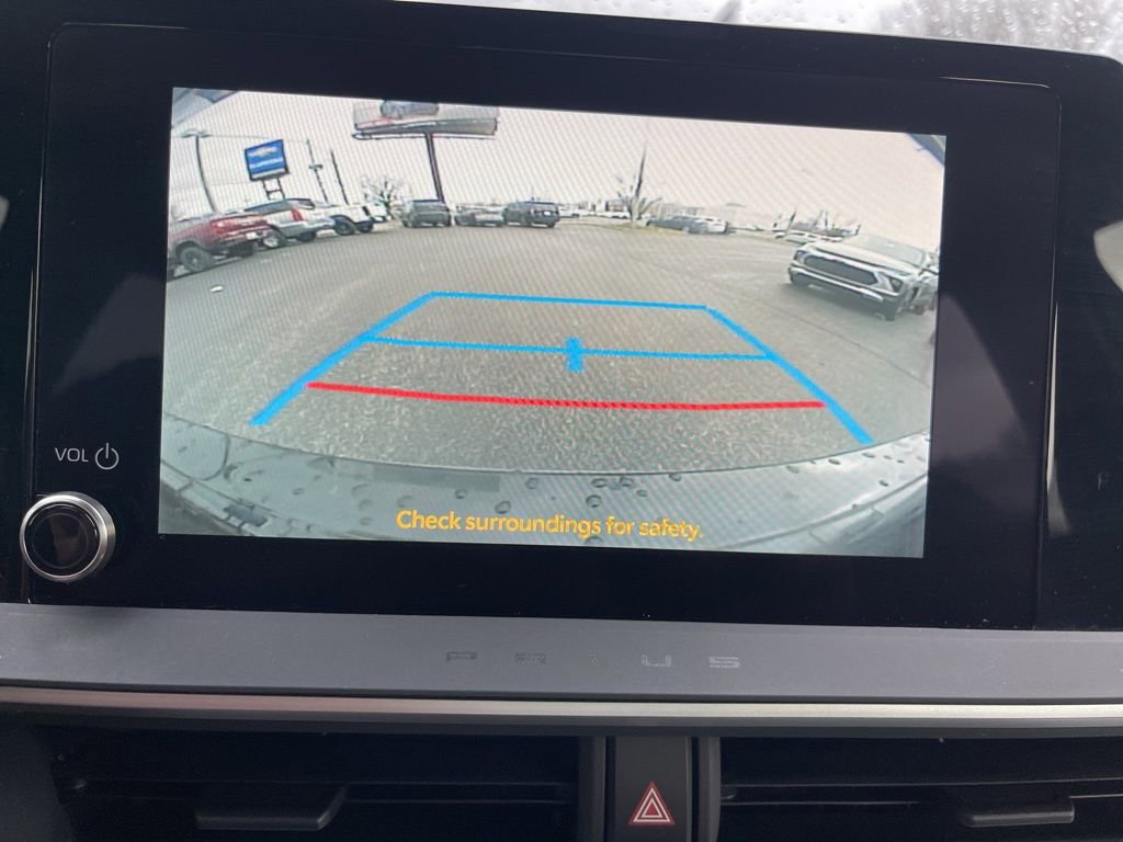 Used 2023 Toyota Prius LE image 26