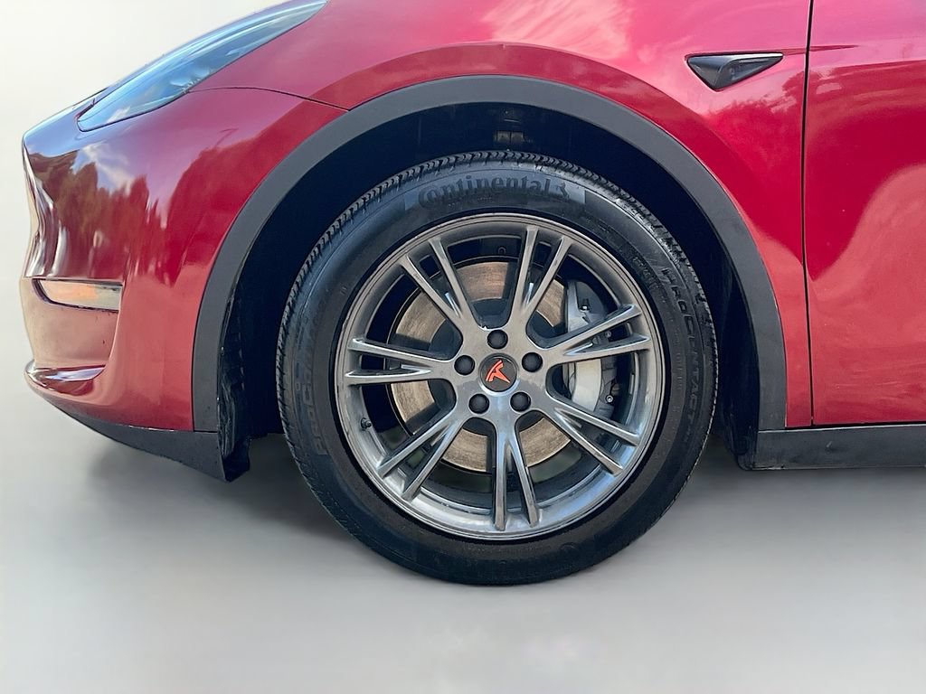 Used 2025 Tesla Model Y Long Range RWD image 32