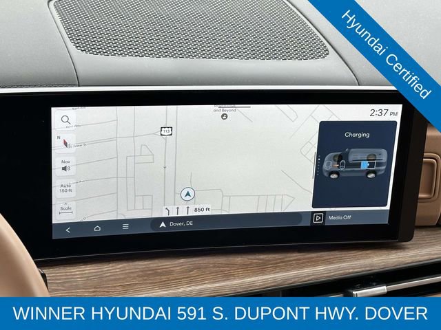 Used 2025 Hyundai Santa Fe Limited image 19