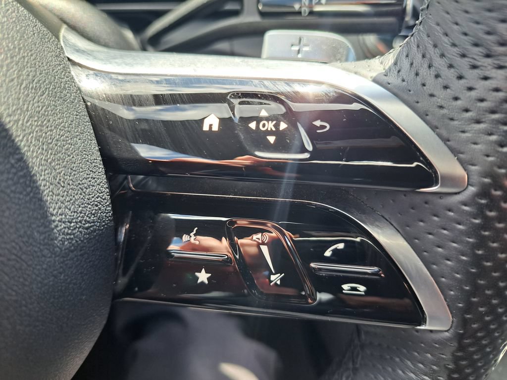 Used 2024 Mercedes-Benz GLC 300 4MATIC image 15
