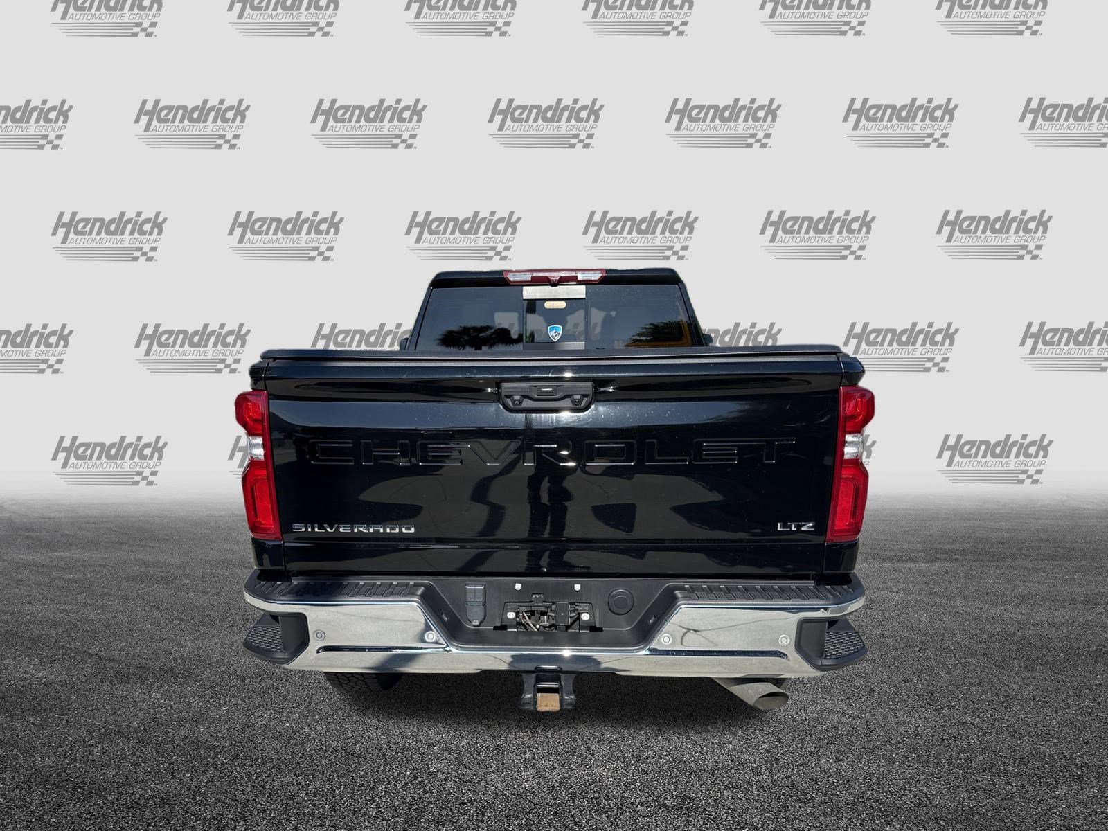 Used 2024 Chevrolet Silverado 2500 LTZ w/ LTZ Convenience Package AWD/4WD image 8