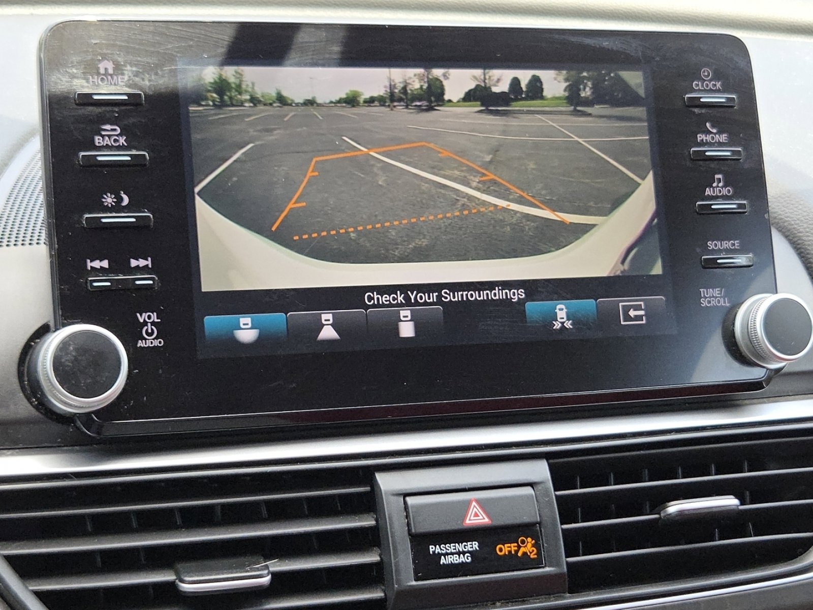 Used 2018 Honda Accord EX image 10