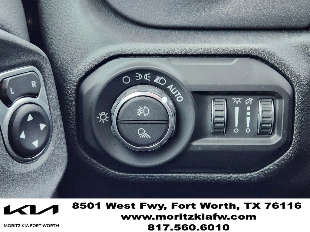 Used 2021 Jeep Gladiator Mojave AWD/4WD image 23