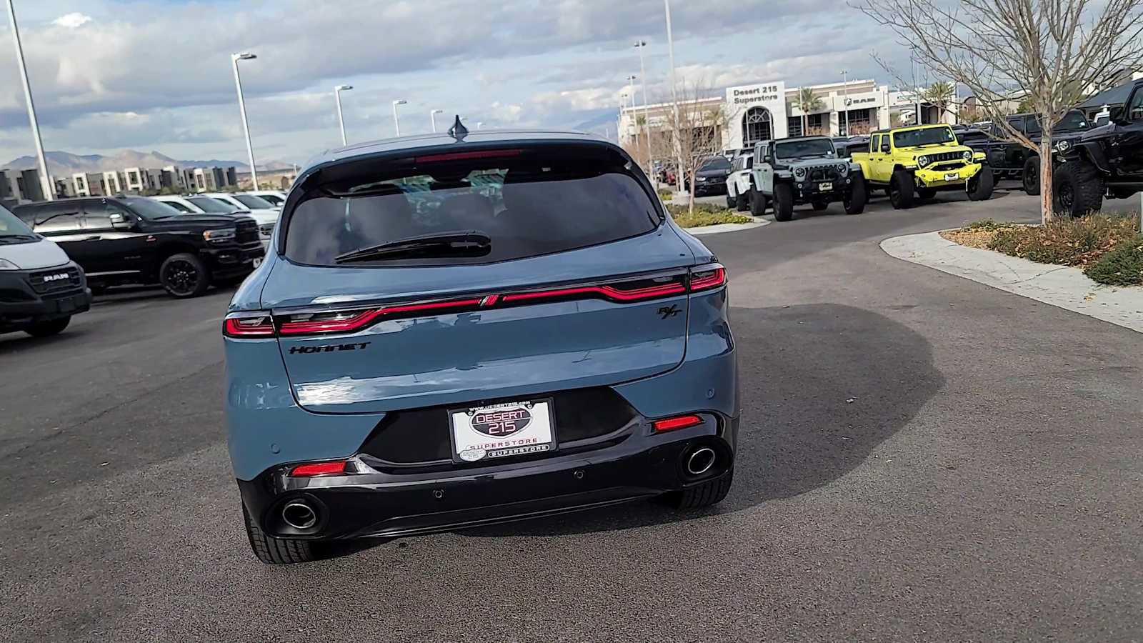 Used 2024 Dodge Hornet R/T w/ Tech Pack w/o Parking AWD/4WD image 7