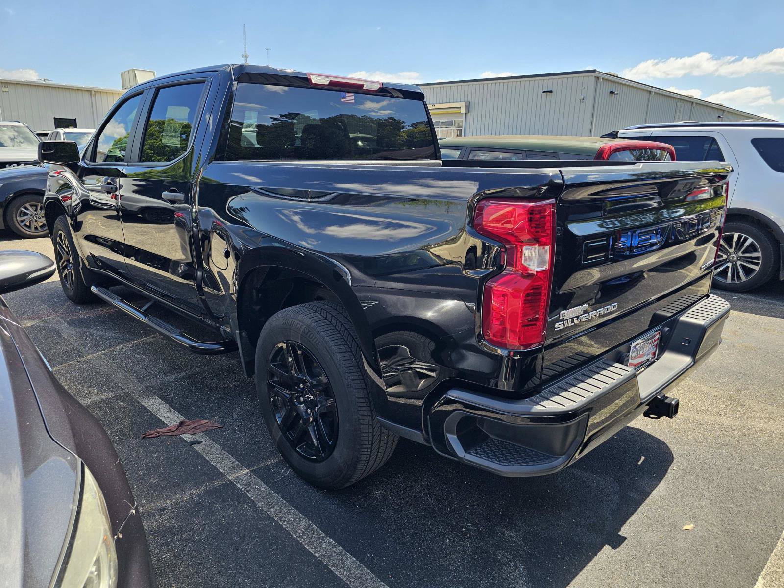 Used 2023 Chevrolet Silverado 1500 Custom RWD image 15