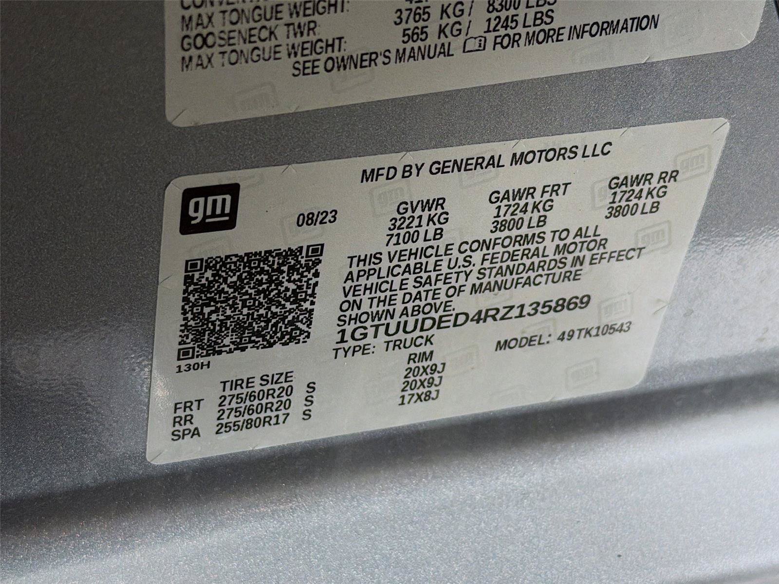 Used 2024 GMC Sierra 1500 SLT w/ SLT Premium Plus Package AWD/4WD image 42
