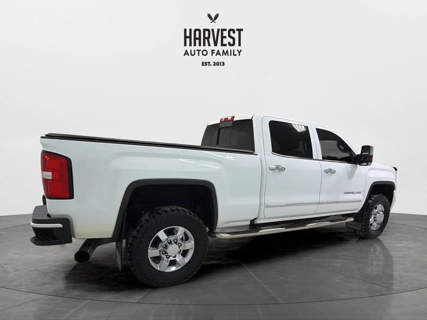 Used 2016 GMC Sierra 3500 Denali w/ Duramax Plus Package AWD/4WD image 7