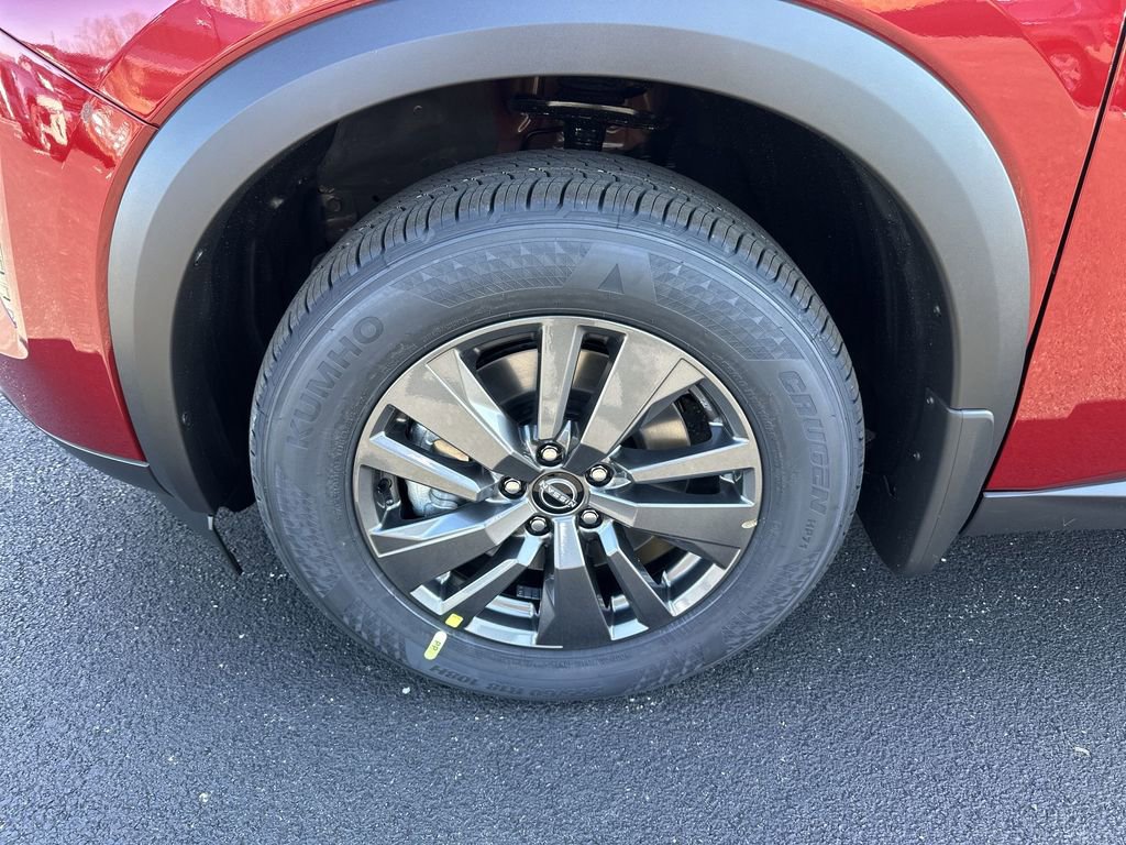 New 2026 Nissan Pathfinder SV image 10